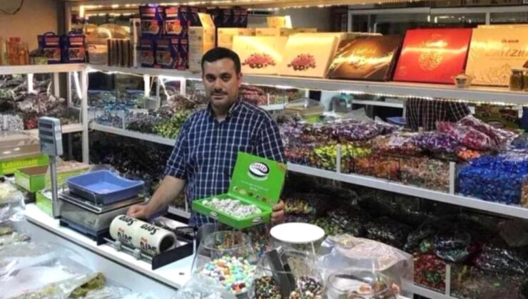 Adana’da Otomobil Kontrolden Çıkarak Kuruyemiş Dükkanına Girdi, İş Yeri Sahibi Hayatını Kaybetti